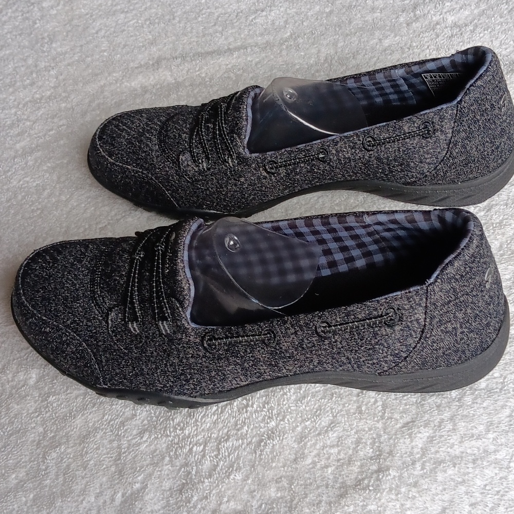 NWOT Skechers Slip On Comfort Casual Shoes - Picture 11 of 16